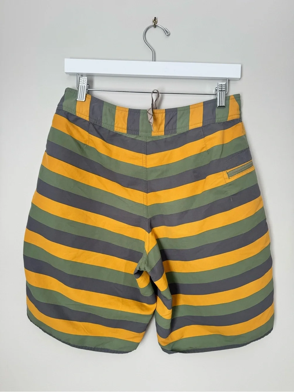 Patagonia Wavefarer Board Short Men 31 Strip Swim Truck Drawstring